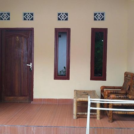 Kuta Garden Homestay Ngoại thất bức ảnh