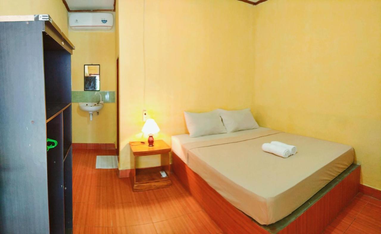 Kuta Garden Homestay Ngoại thất bức ảnh