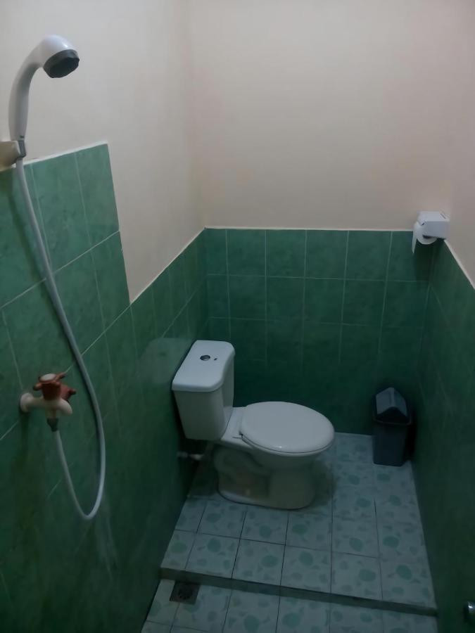 Kuta Garden Homestay Ngoại thất bức ảnh
